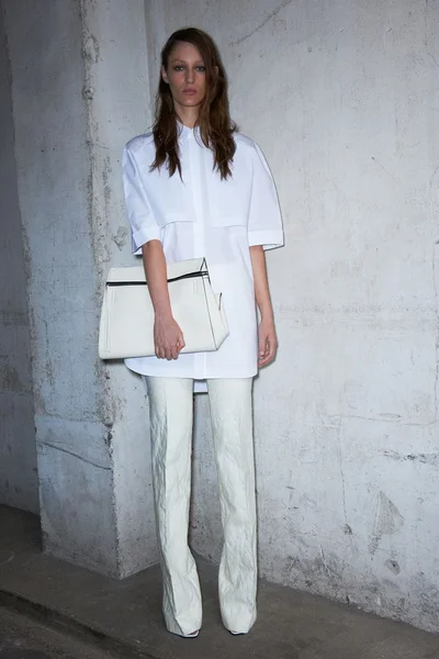 Look 4